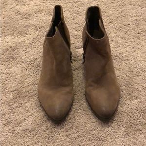 Brand new size 9 Franco Sarto booties